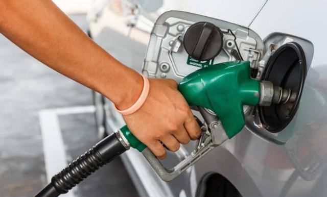 新车是加95号汽油还是92号汽油?看完你就知道