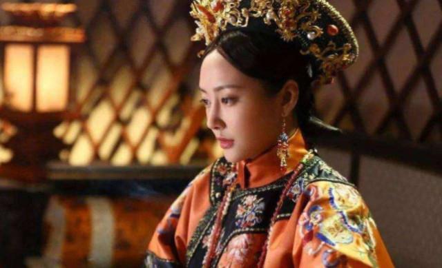 18岁嫁给65岁的乾隆,长相出众被夜夜宠幸,但到