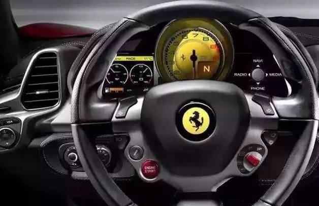 6大豪车方向盘, 最后一个看了半天也没看出来是什么车!