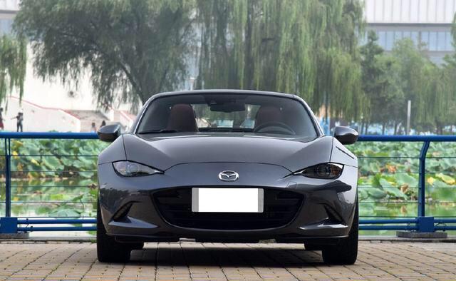 年轻人开这车面子倍儿足，配无框车门，8秒轻松破百