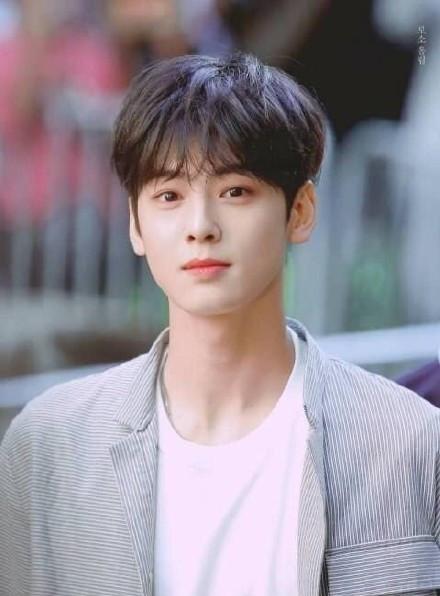 车银优,一个被韩国公认好看的男孩子,你有没有