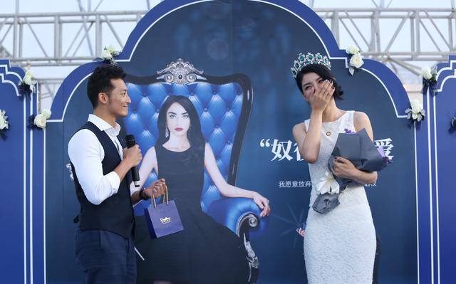 时隔十年,秦海璐重提李湘抢走李厚霖一事,八字