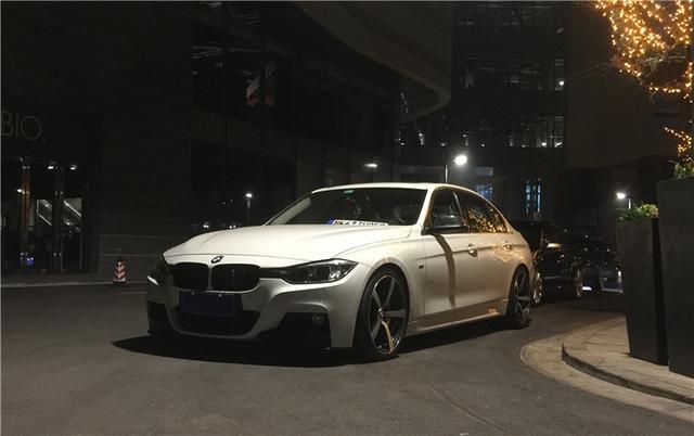 低功率宝马320Li的春天来了，改装后竟拥有轮上382匹马力!