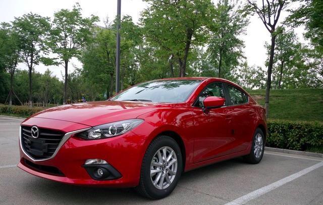 新速腾优惠3万新昂克赛拉优惠1万差距这么大朋友推荐昂克赛拉?