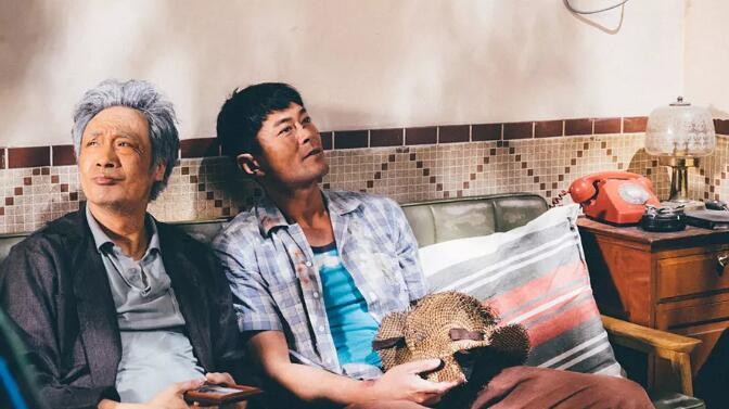 《脱皮爸爸》:蜕变即是人生