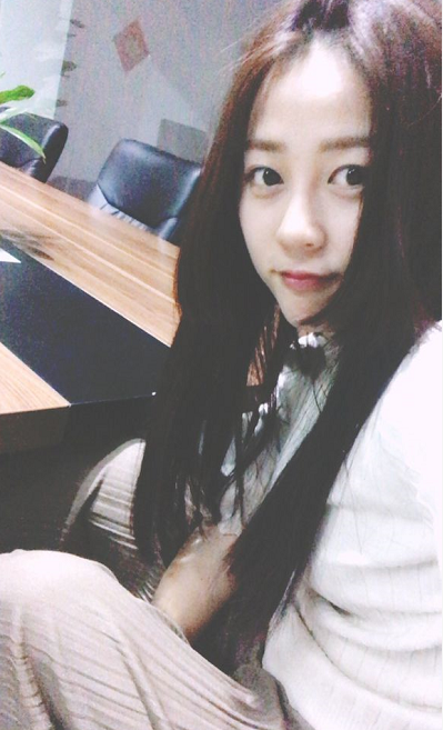 站哪哪赢的LPL裁判小姐姐被找到了?网友:RNG