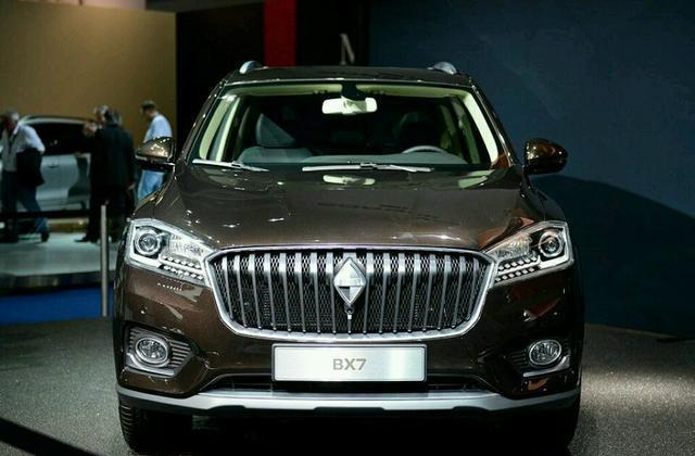 16万的中级SUV, 性价比超高, 内饰超越大众, 外观媲美汉兰达!