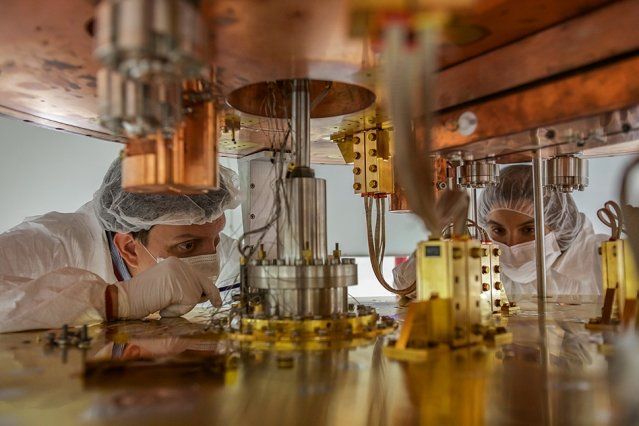 中微子实验第一个结果出炉!旨在回答:为什么宇宙主要由物质构成