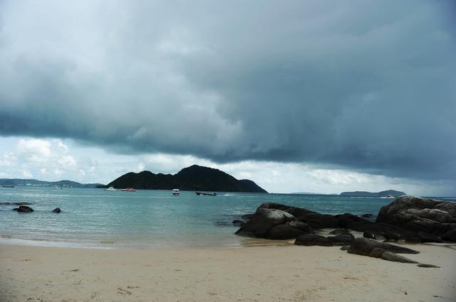 泰国人说,普吉沉船事故完全是中国人害中国人