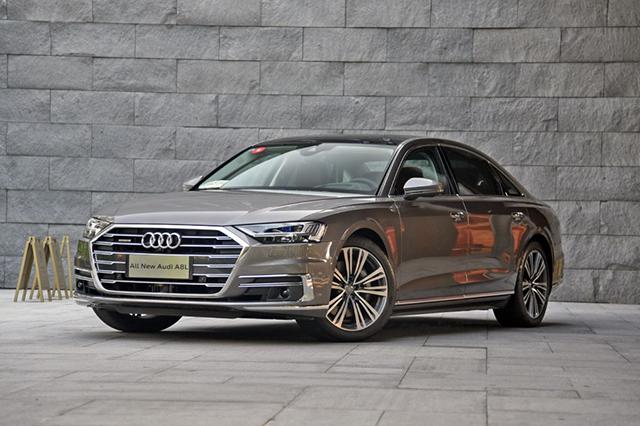 看过全新奥迪A8L，你才知道什么叫做“科技感”