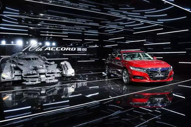 章子怡、内马尔站台 第十代雅阁上市17万起售 凯美瑞很不爽