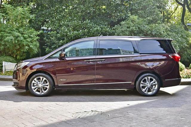 3月MPV销量排名：黑马杀出！宝骏神车退出第二，本月输的最惨！