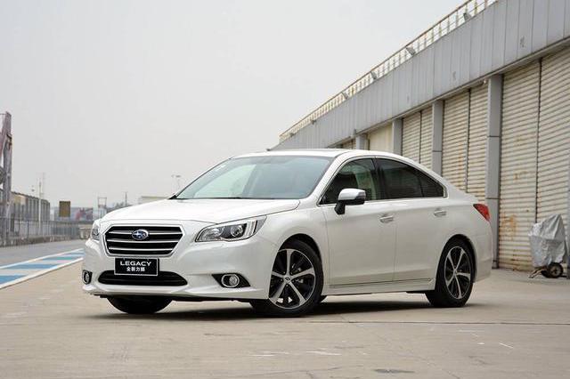 马自达我们都经常能够看到，今天就来说说存在感不高的斯巴鲁。