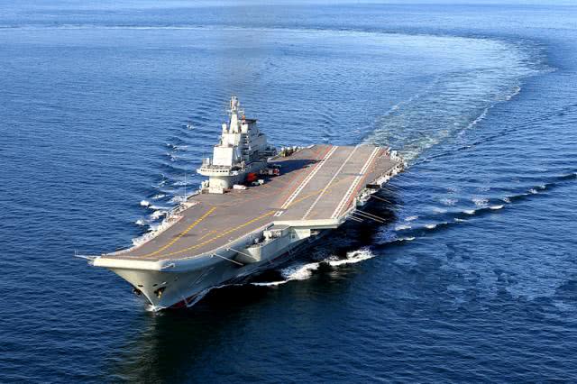 003航母最新消息,航母分段现身,同时还带有另