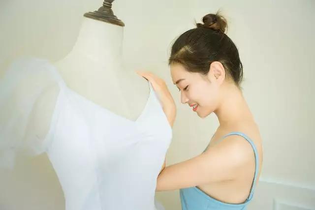 写给女人的十六句话;好听超拽的句子,还带点(霸