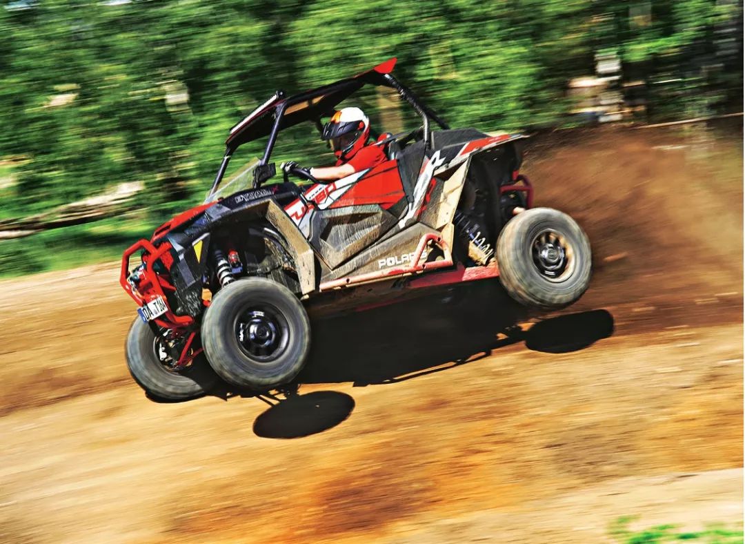 秒杀一切越野车 海外试驾北极星全地形车