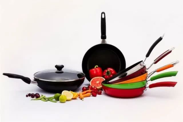 涂层有毒?家用不沾锅究竟值不值的买?