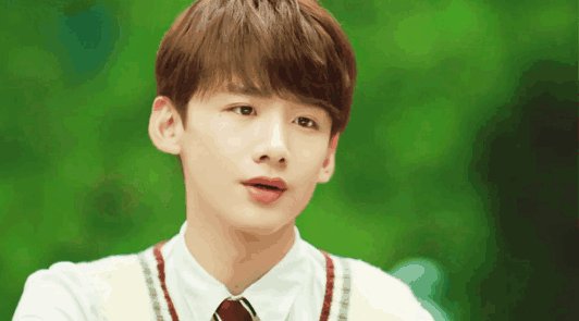 娱乐圈直男真可怕, 白敬亭拿鬼鬼耳环照镜子, 鹿