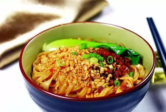 汉中到成都只需要两个小时!汉中的吃货们该准