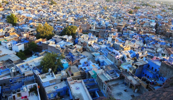 全球人均GDP排名:美国第7,日本第23,印度第1