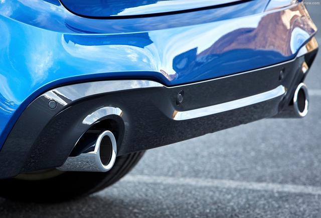 大鼻孔设计无违和感 小改款宝马2系旅行车系列