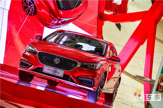 标签太多的名爵6又添新车型，安全升级成为年轻人的最好选择
