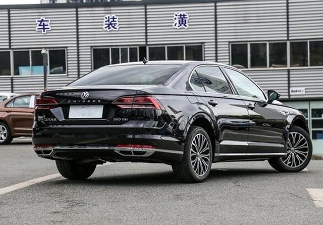 奥迪A6L同平台,气场不输宝马5系,跌至27万起