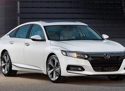 第十代雅阁，预计4月份正式上市，匹配1.5T动力CVT无级变速箱！