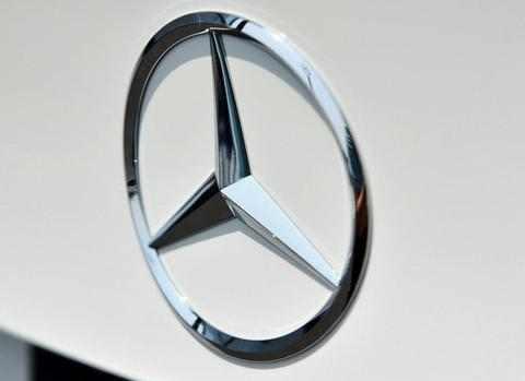 最便宜奔驰来了, 1.3T发动机油耗不足6L, 比迈腾还便宜两万