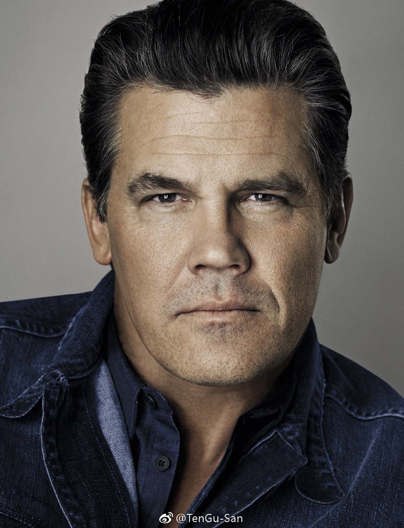 Josh James Brolin,演灭霸的演员。