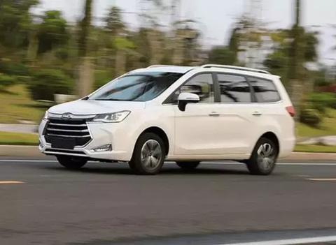 当瑞风R3跟宝骏730比完之后，才知道商务级家用MPV的好