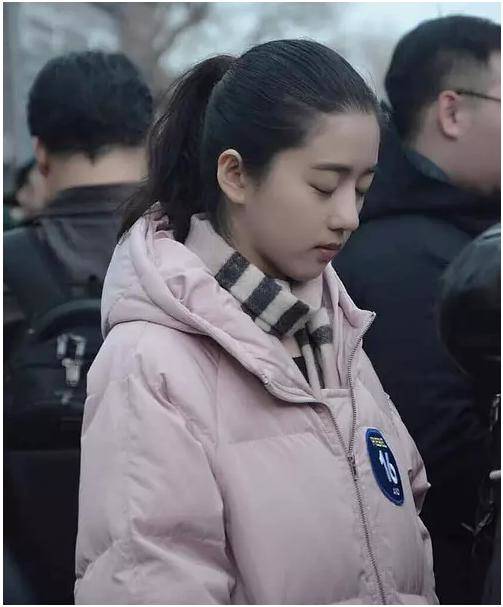 在2017年,李凯馨现身北京艺考,爱笑又开朗的她被媒体亲切的称为"