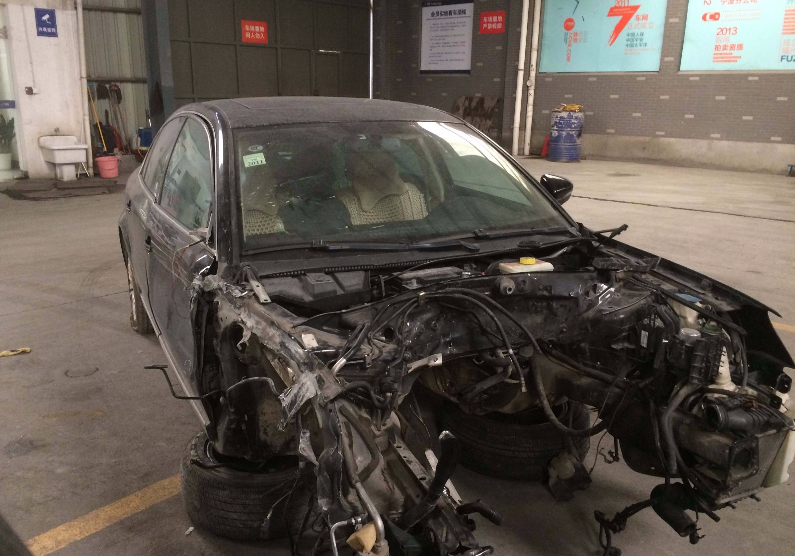 贪便宜是买二手车的最大忌讳,车价很低,车况必