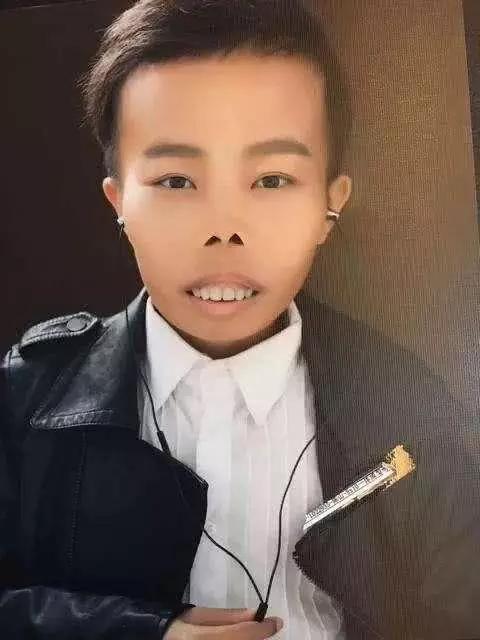 快手上的三大毒瘤,社会摇一哥,17岁的妈妈!