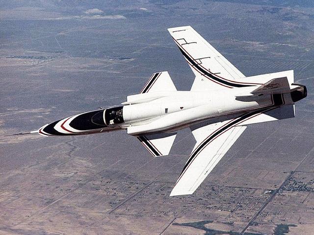 谁说美国从来不搞鸭翼战斗机?这几种飞机彻底