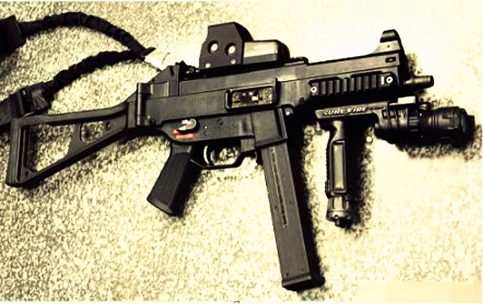 世界十大著名冲锋枪,都能叫出名字么?中国枪械