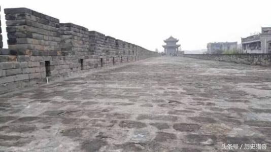 中国最强硬城市,蒙古铁蹄30多年未攻破,日本直