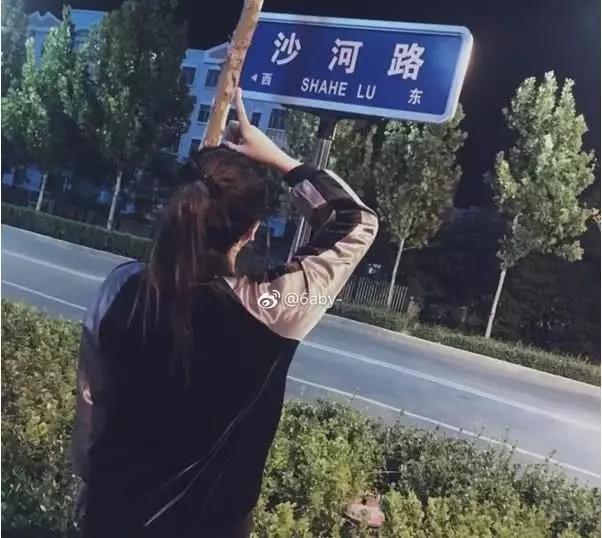 抖音里高颜值小哥有个200斤的女友 ,被男友养