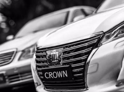 「故事」没落的贵族 Toyota Crown