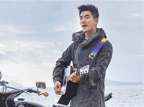 任贤齐花500万买了一辆国产车被网友称赞：这才是弘扬正能量！