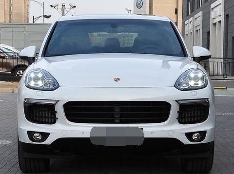 2017款新保时捷内饰变成这样，大家是否喜欢呢？！