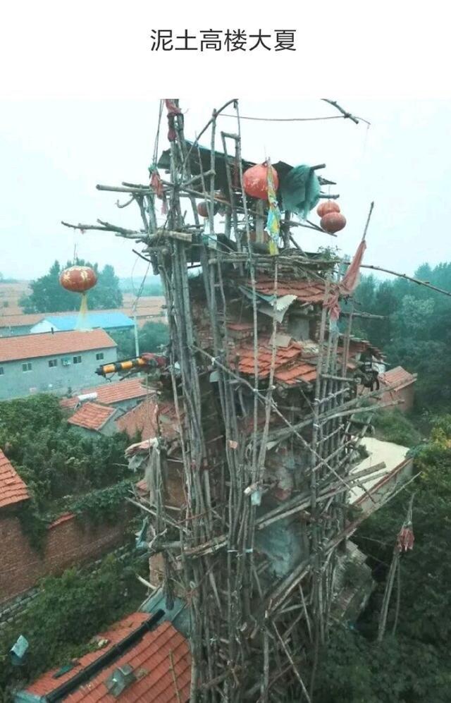 堡垒之夜:看起来像堡垒大佬建房打架,其实背后