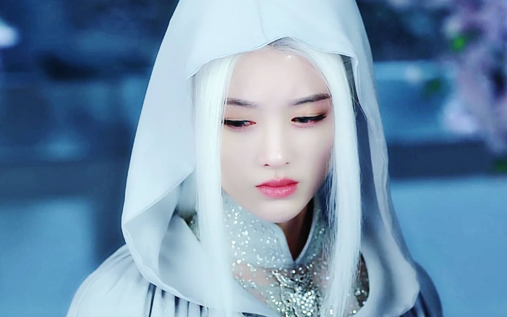 四千年美女鞠婧祎,她最满意的一组图片,最后一张婚纱照美翻