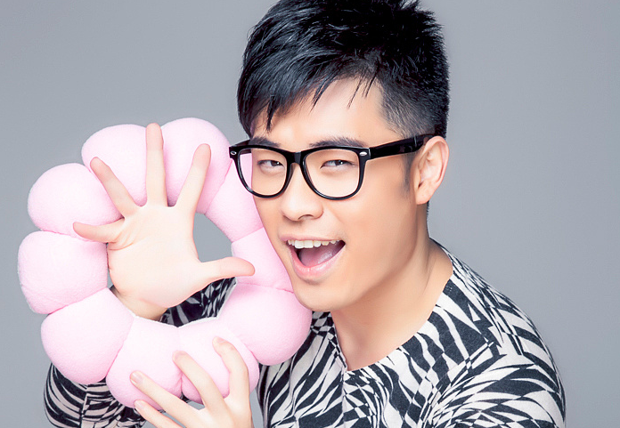 盘点抖音粉丝上千万的大咖,陈赫第二,第一万