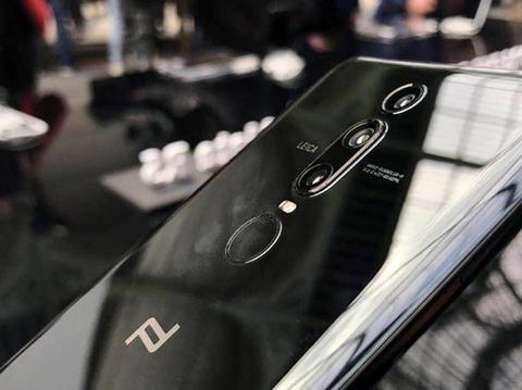 揭秘HUAWEI Mate RS保时捷设计背后故事：因911 GT3 RS而来！