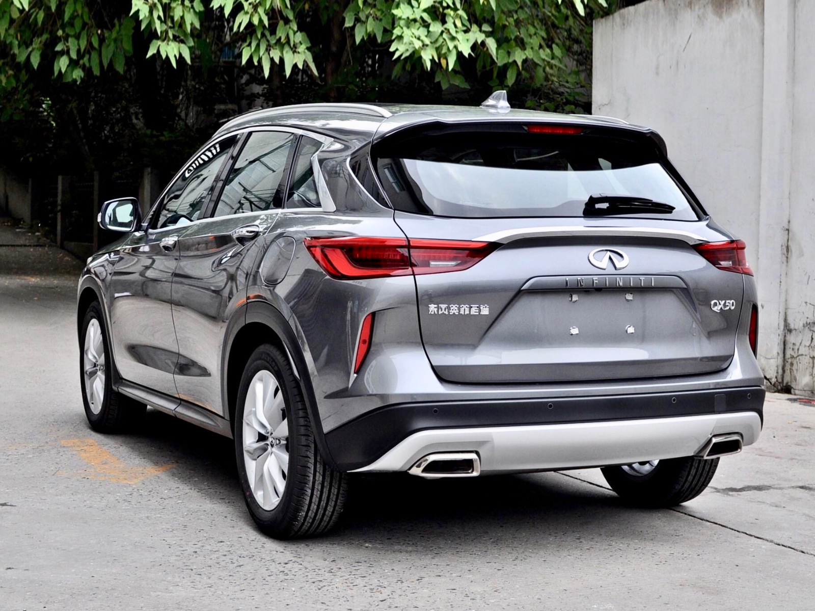 英菲尼迪qx50 suv,英菲尼迪suvqx50 suv的市场里面维持好的销量排名,那就是成功,目前来看,英菲尼迪因为新