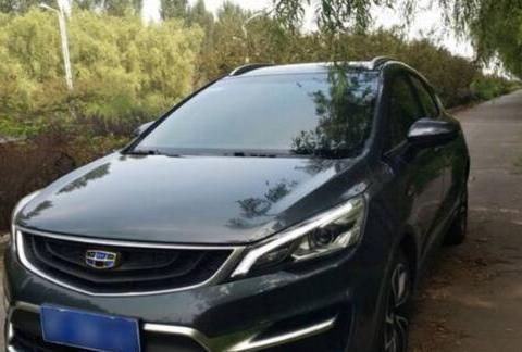 这是一台飞度车主都眼红车 马路上回头率比宝马还高!