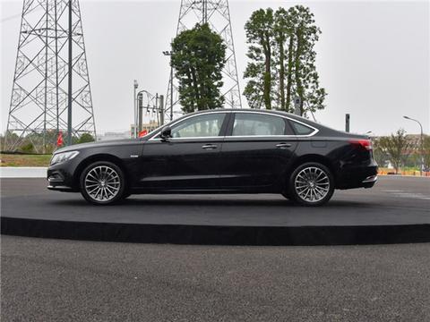 远看像50万的奥迪A6 内饰完全不输奔驰宝马 一看价格却只要10万