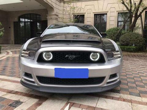 54万元福特野马开了四年多, 现在车主换车朋友给30万元也舍不得卖