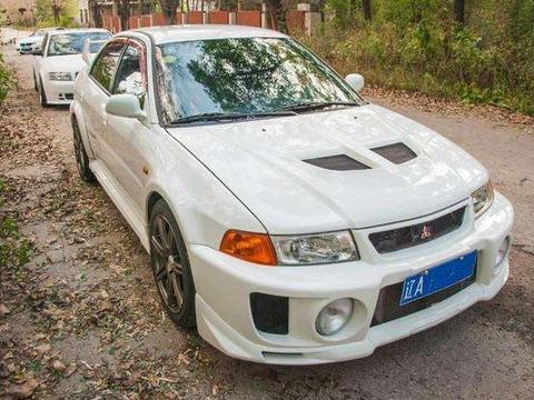 来自最辉煌时代的枪骑兵，实拍三菱最传奇的跑车